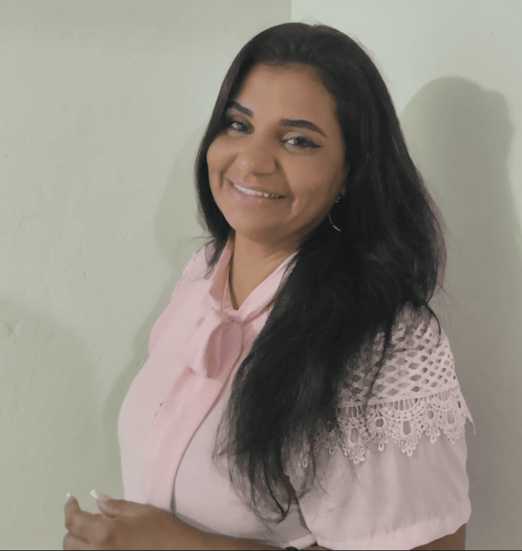 Suelen Cristina, Costureira e fundadora da SC Costuras em Geral